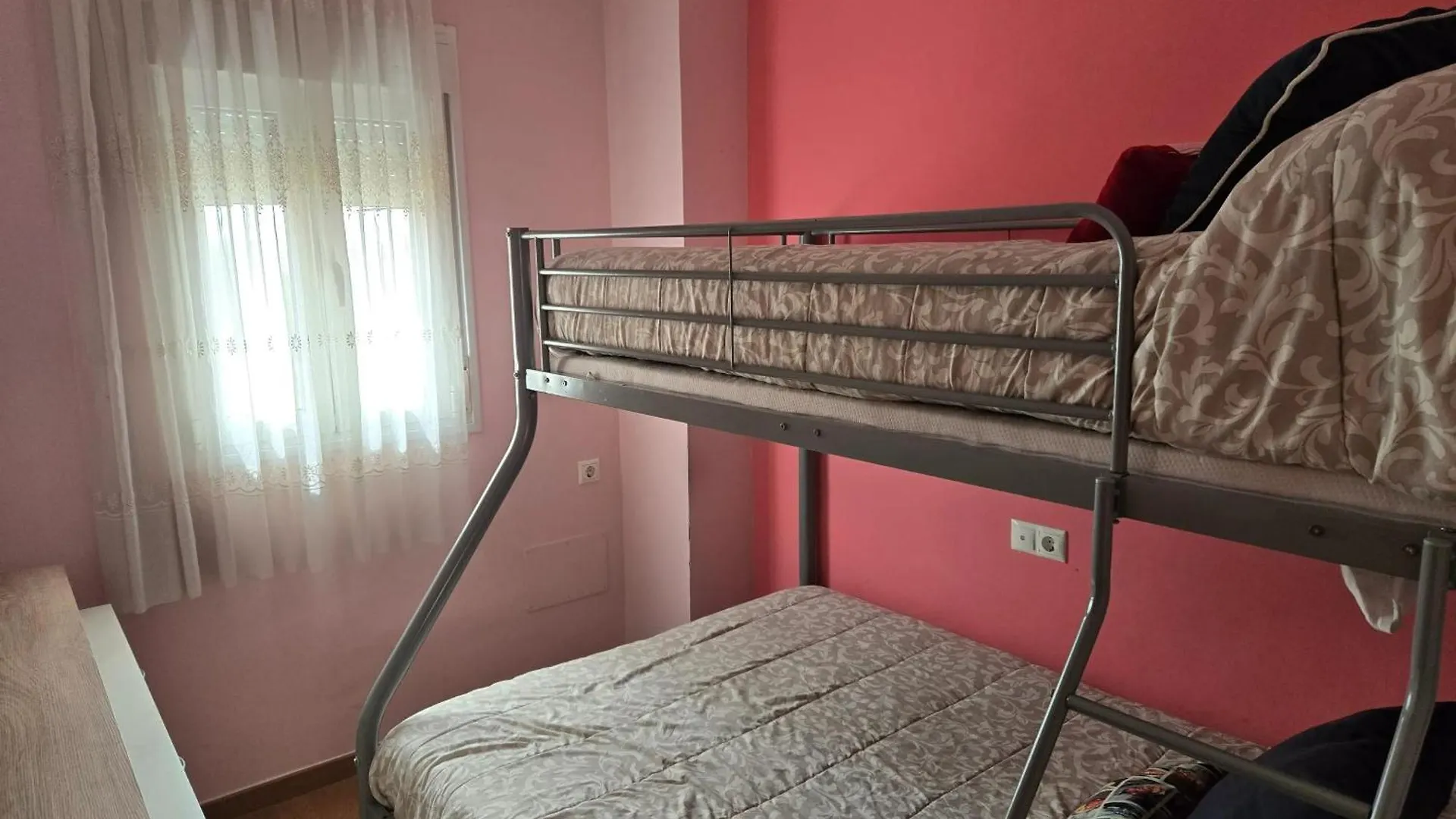 Comfortable Apartment In Malaga With Balcony And City View 81 M²