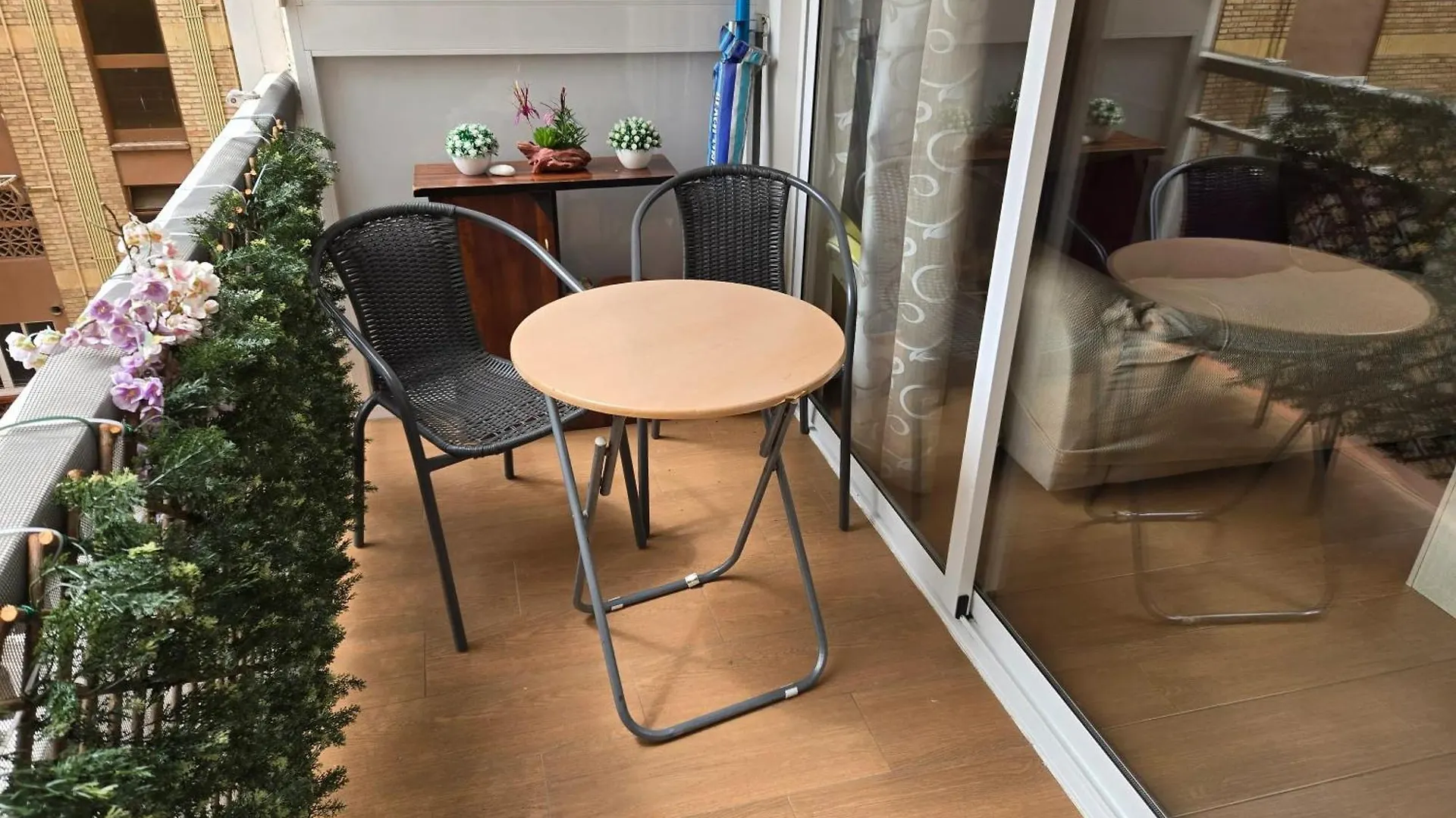 Comfortable Apartment In Malaga With Balcony And City View 81 M²