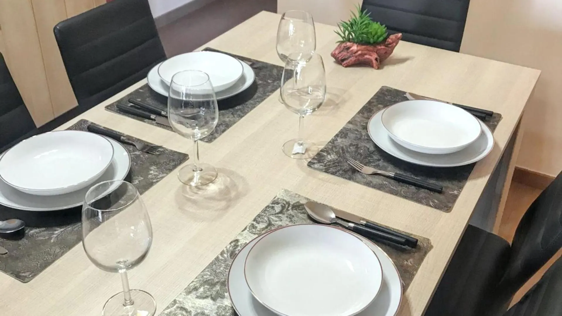 Comfortable Apartment In Malaga With Balcony And City View 81 M² 0*,