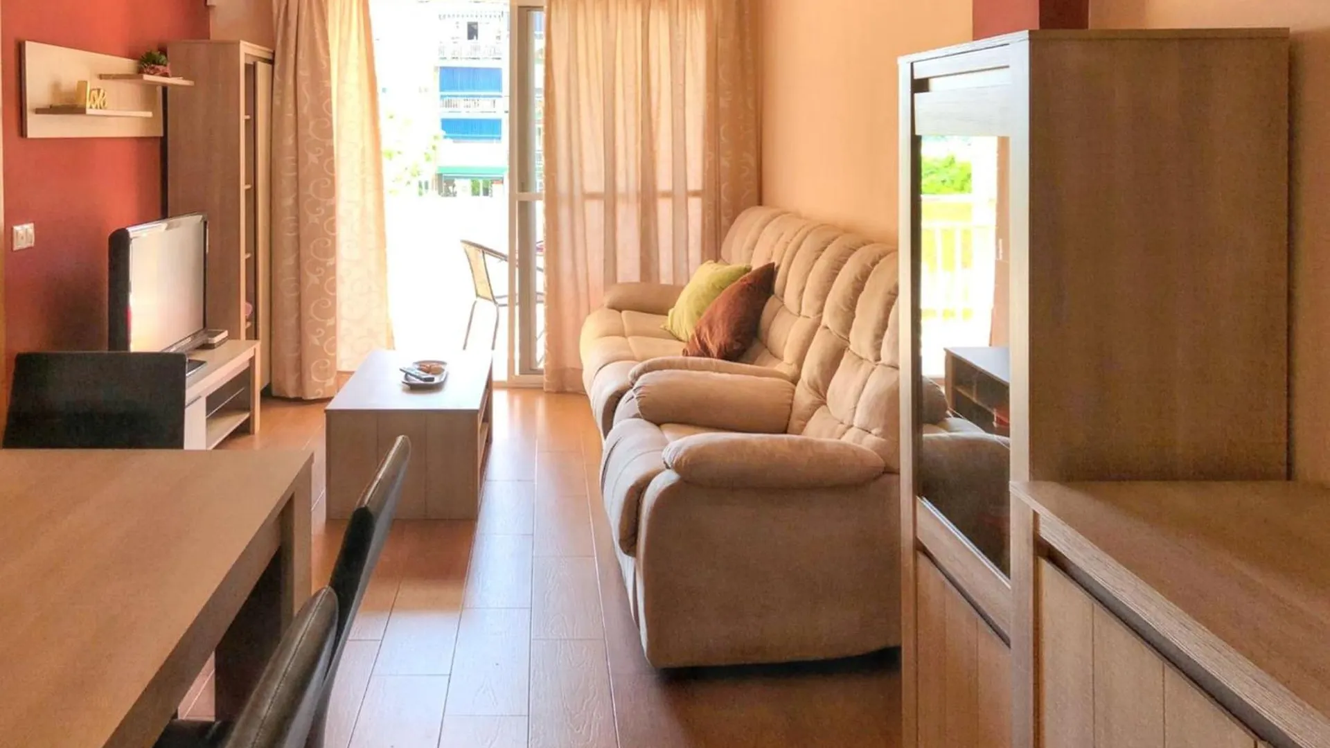 Comfortable Apartment In Malaga With Balcony And City View 81 M²